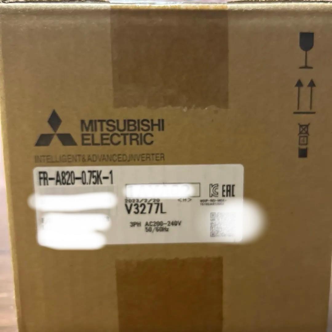 三菱電機 FR-A820-0.75K-1 インバーター 2023年製　未使用