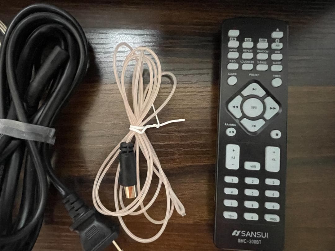 【完品・美品】SANSUI SMC-300BT Bluetooth CDステレオ