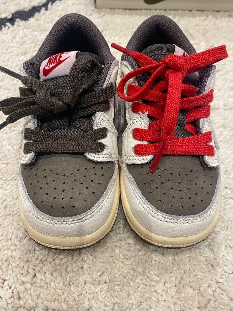 Nike Air Jordan 1 Low グレー/ホワイト/レッド