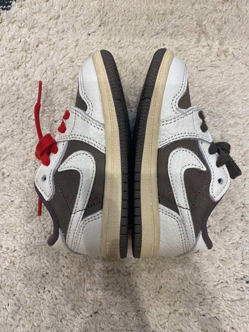 Nike Air Jordan 1 Low グレー/ホワイト/レッド