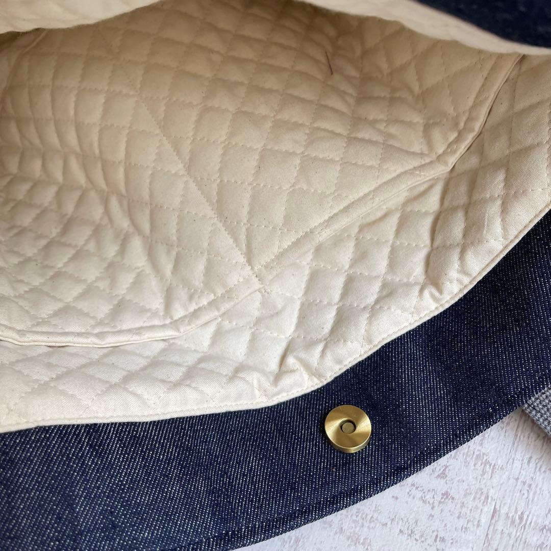 黒*こ様 大きめトートバッグ&ショルダー付きポーチセット＊コヤンイサムチョン