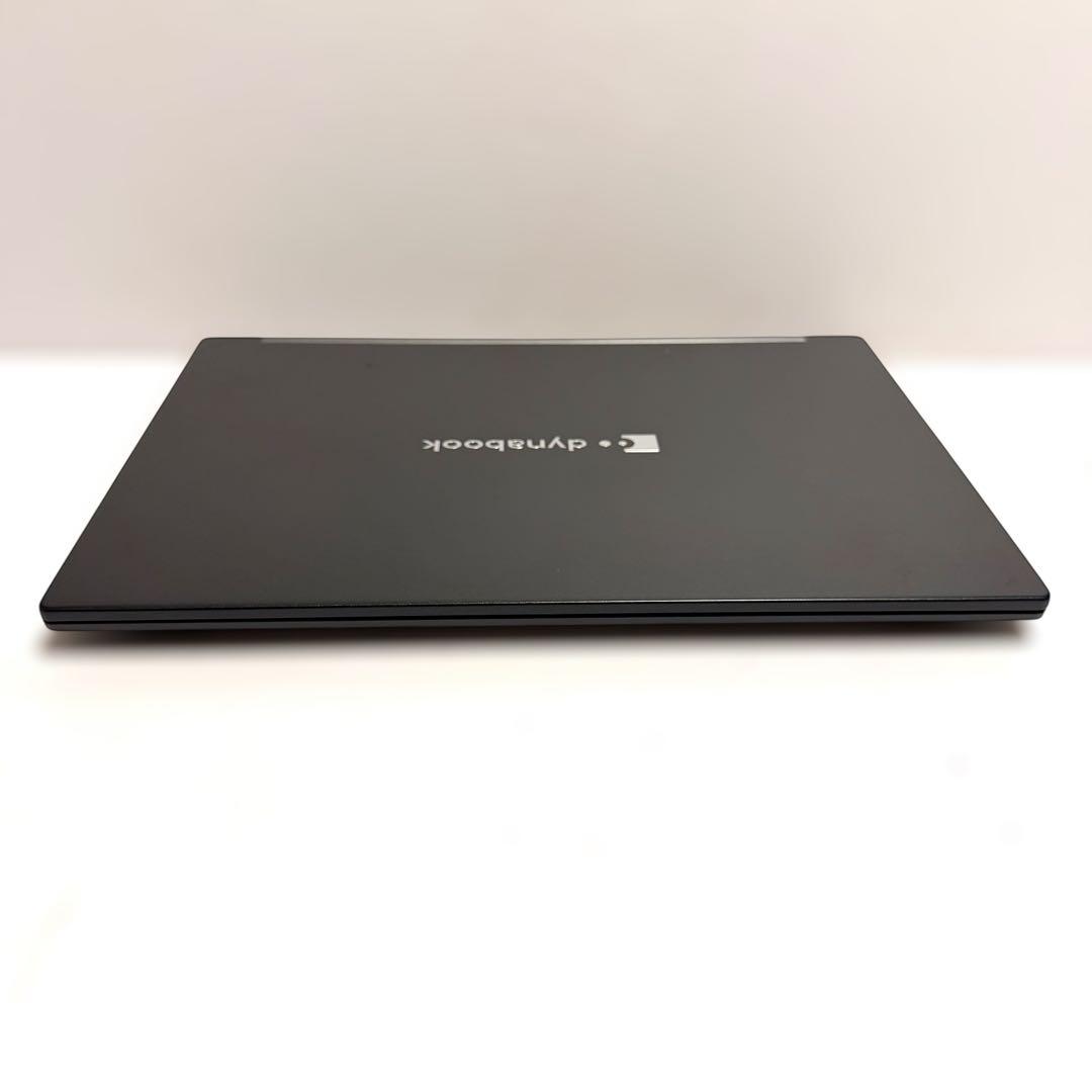 美品 dynabook G83/KW 2023年製 バッテリー最大容量91%