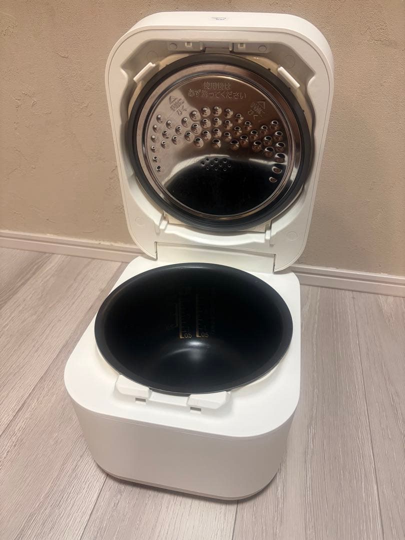 象印　炊飯器　STAN. NW-SA10