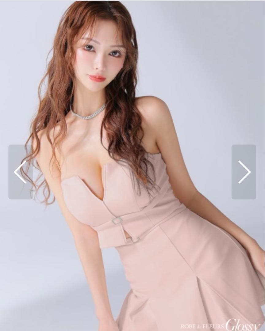 ROBE de FLEURS ピンクストラップレスドレス