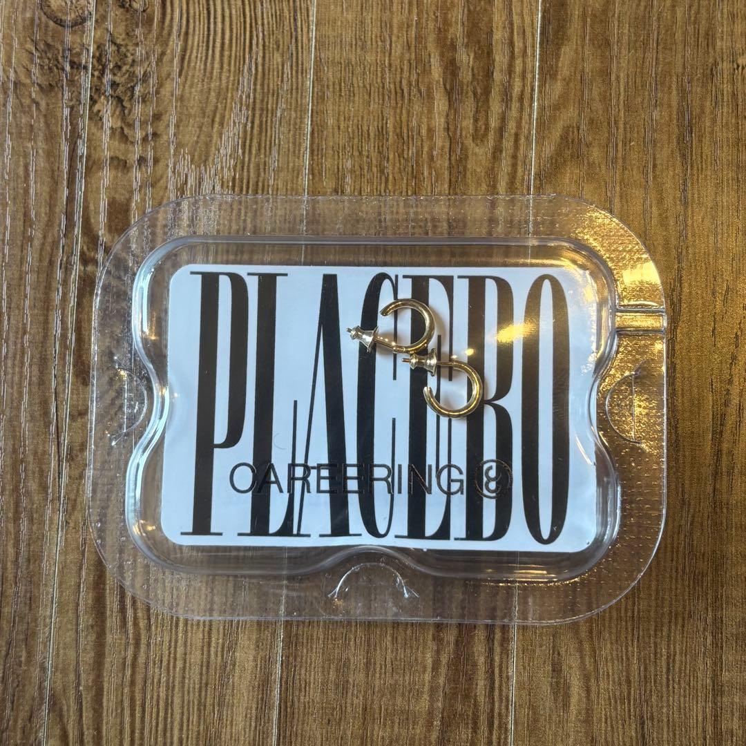 新品未使用 CAREERING キャリアリングPLACEBO 101 (ＹＷ)