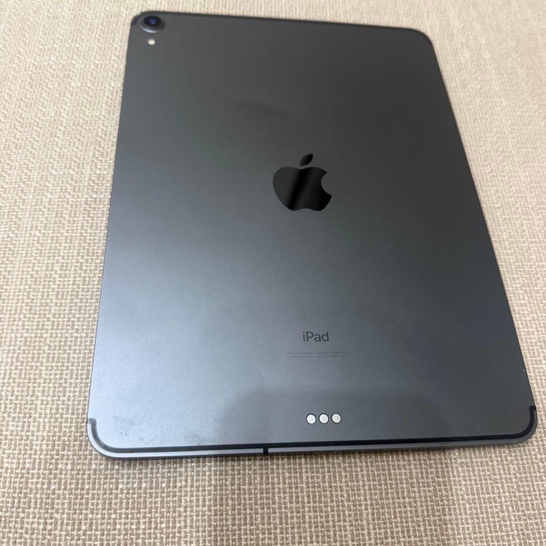 iPad Pro(第1世代)64GB Wi-Fiモデル スペースグレー