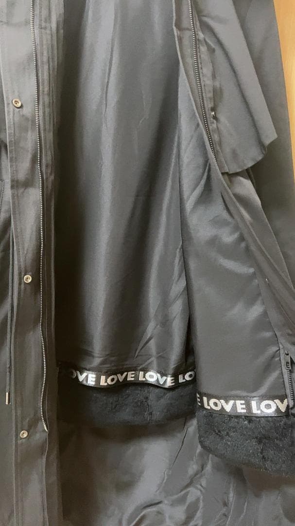 新品ラビットファーライナーモッズコート黒フード付きフォックストリミング毛皮ファー