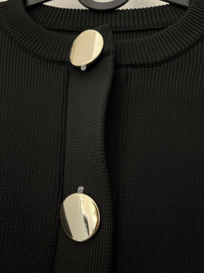 ADAM ET ROPE' セレクトネックウェーブボタンカーディガン