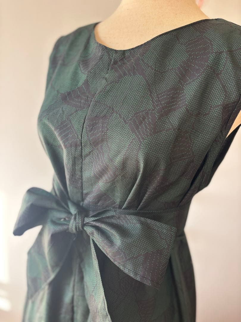 新品　大島紬　着物リメイクワンピース　グリーン