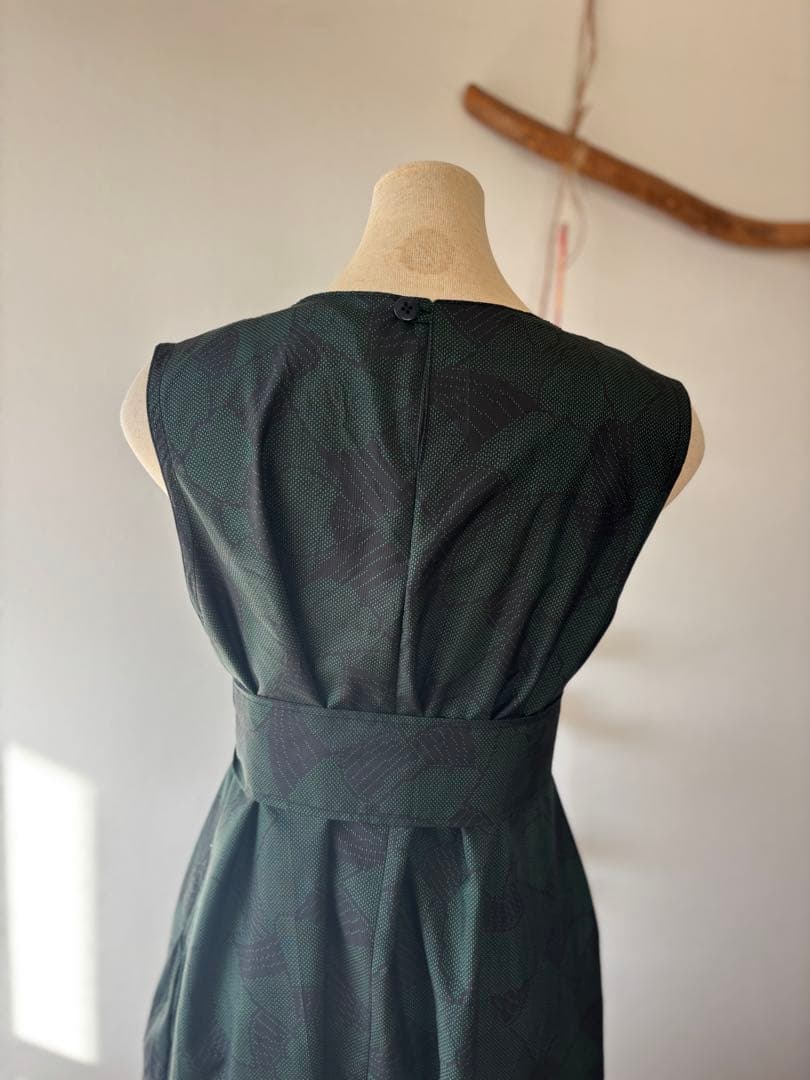 新品　大島紬　着物リメイクワンピース　グリーン