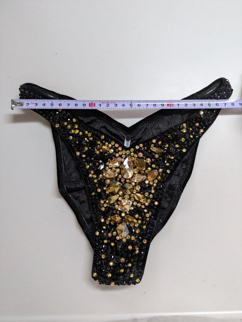 水着・ラッシュガード yu-ri