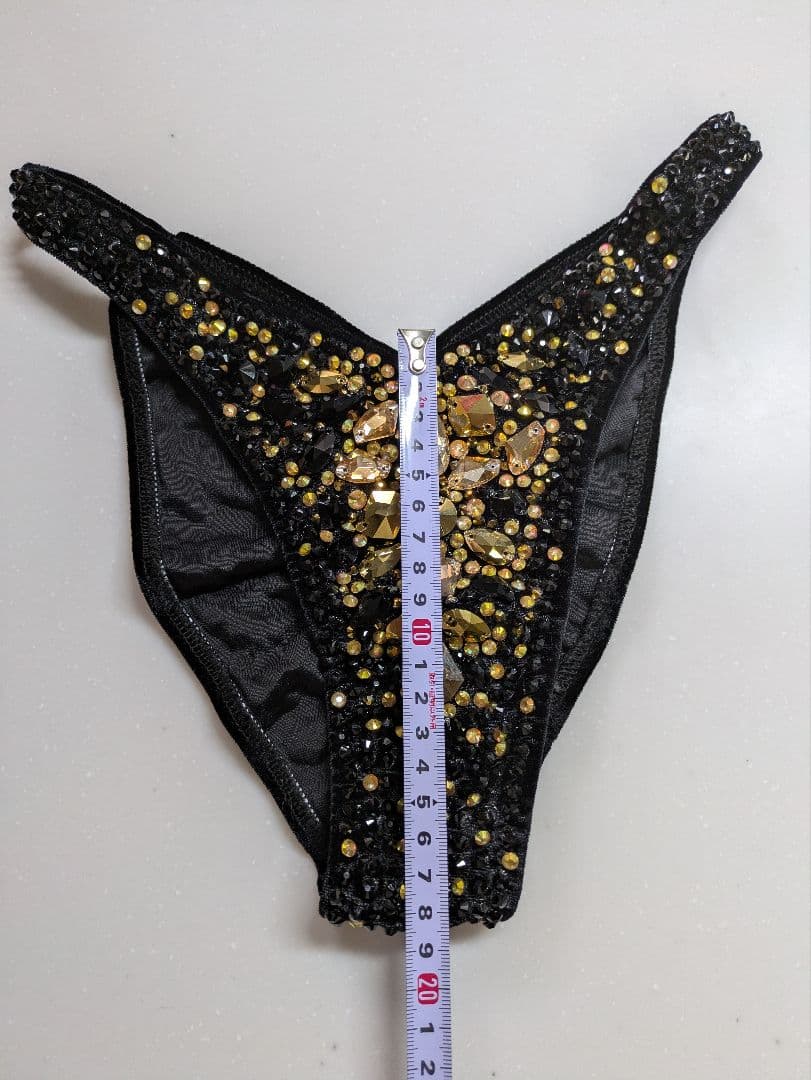 水着・ラッシュガード yu-ri