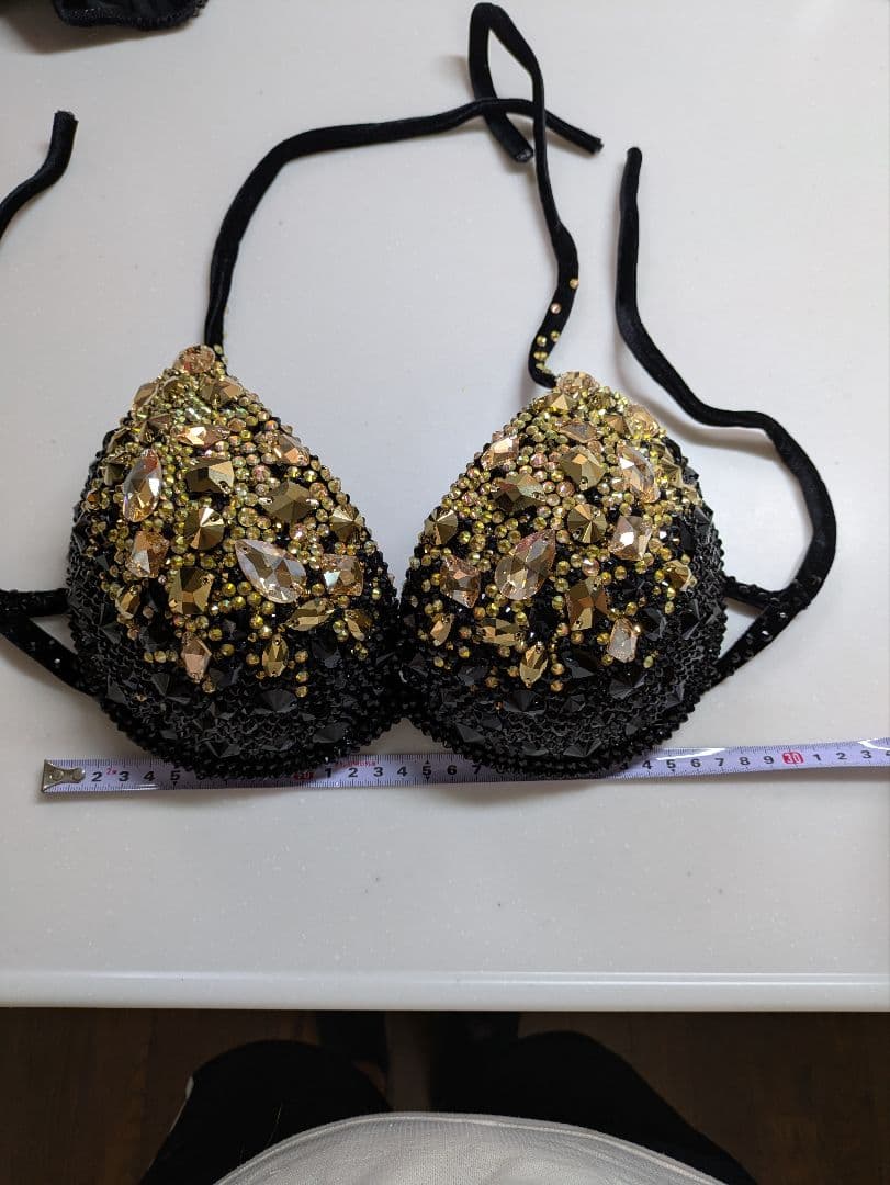 水着・ラッシュガード yu-ri