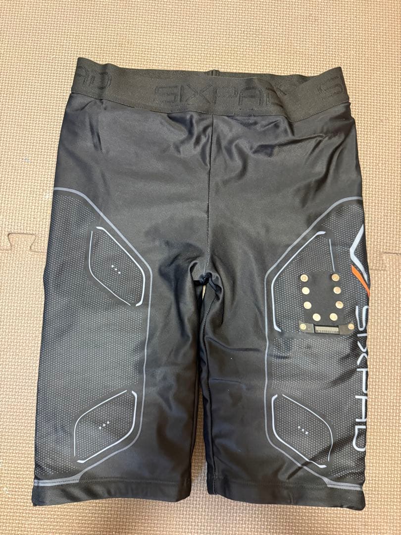 エクササイズグッズ SIXPAD Power suit