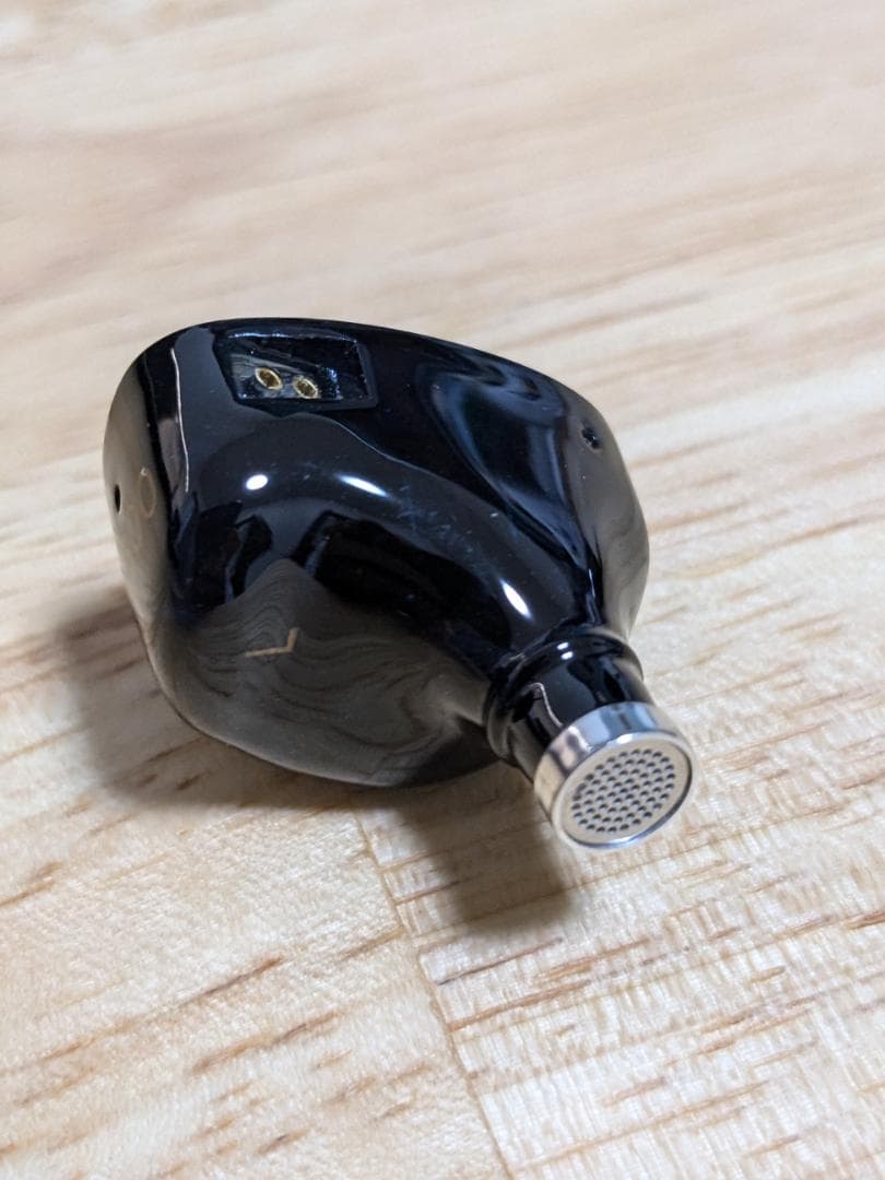 イヤホン GEEK WOLD GK300