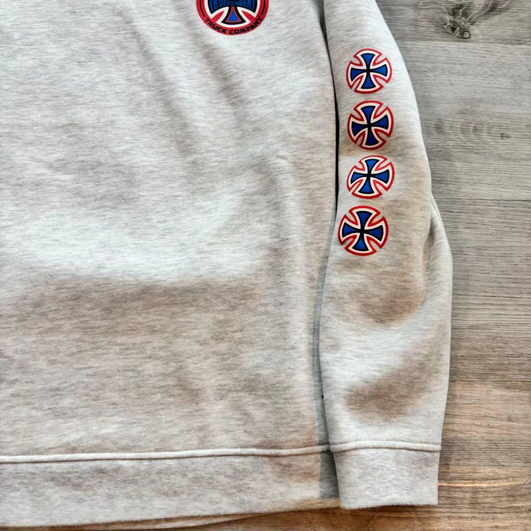 【INDEPENDENT】ビッグロゴ スウェット グレー 袖プリント#509