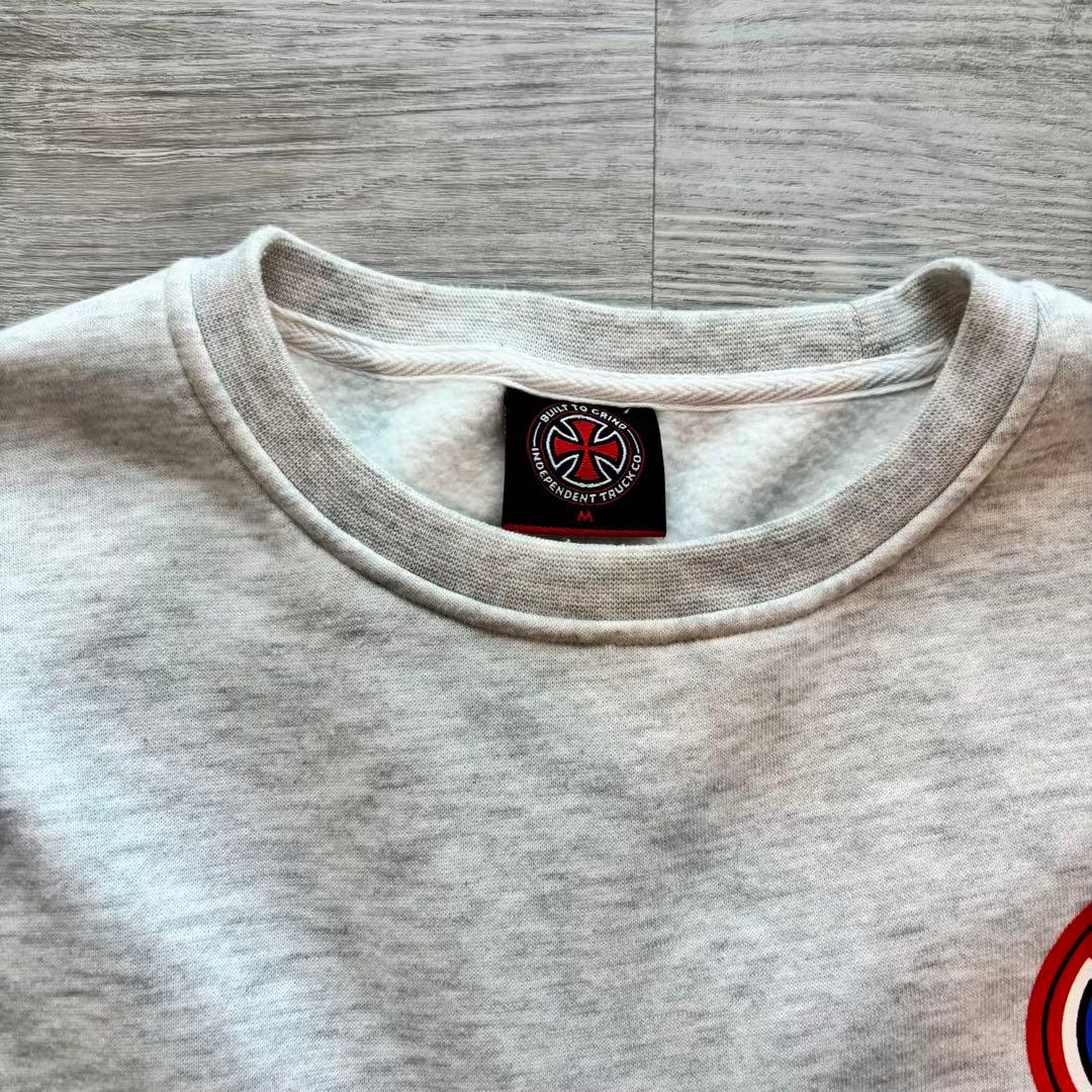 【INDEPENDENT】ビッグロゴ スウェット グレー 袖プリント#509