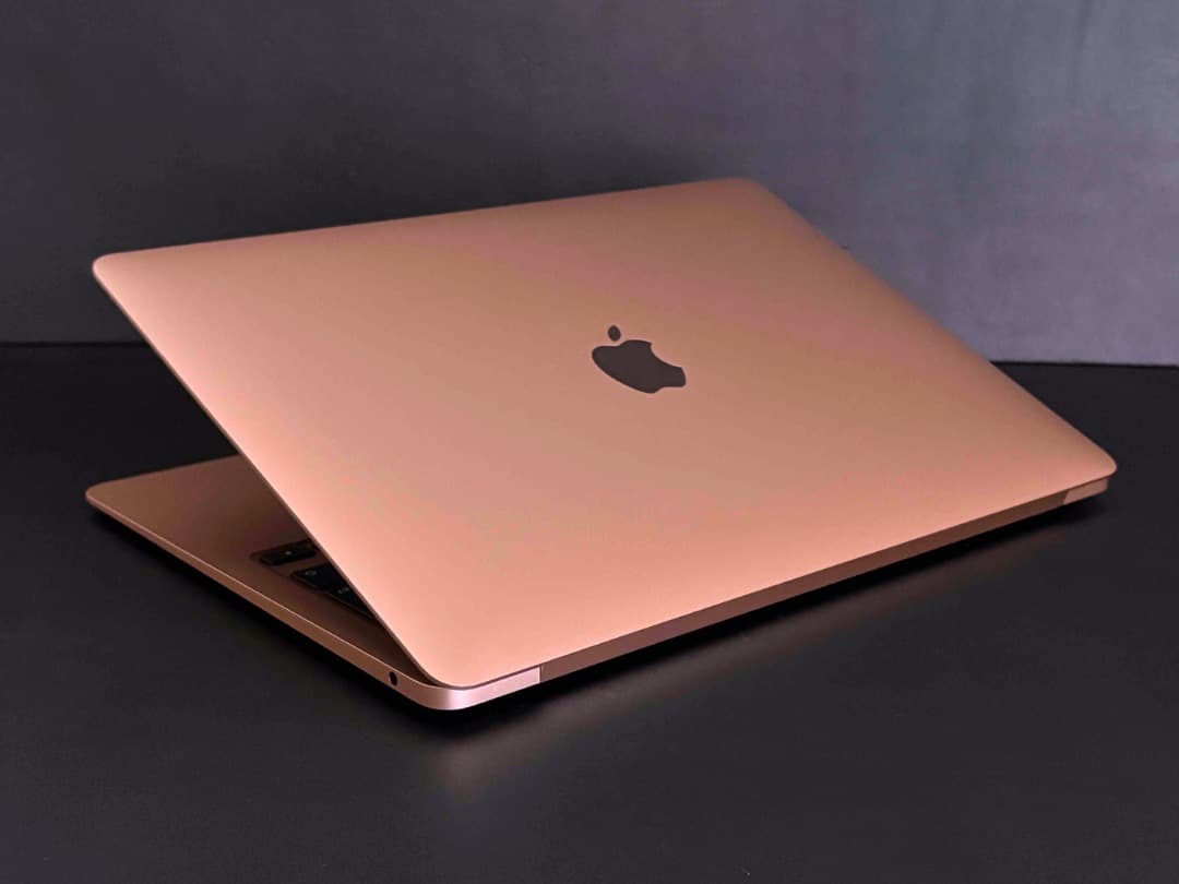 【2024年購入】MacBook Air（M1,2020）13.3㌅ 16GB