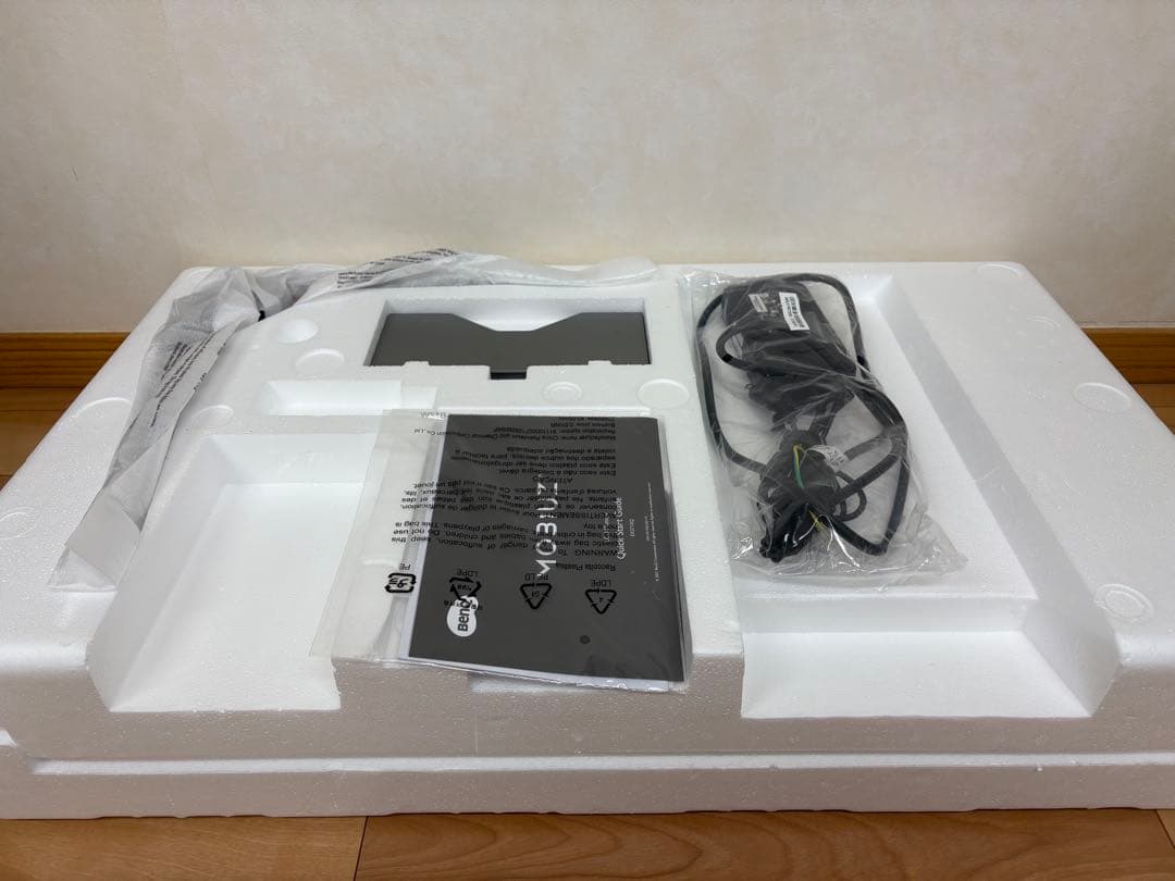 BenQ MOBIUZ EX2710QゲーミングモニターWQHD 165Hz