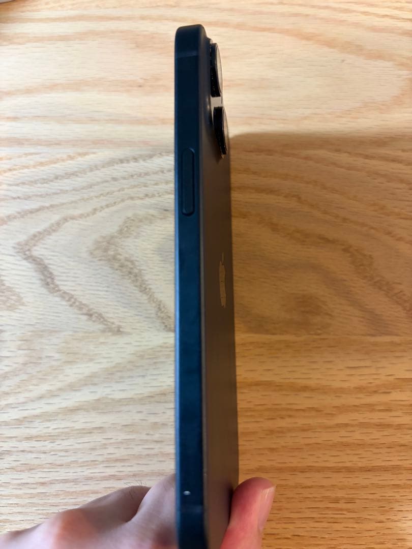 Apple iPhone 15ブラック SIMフリー 256GB