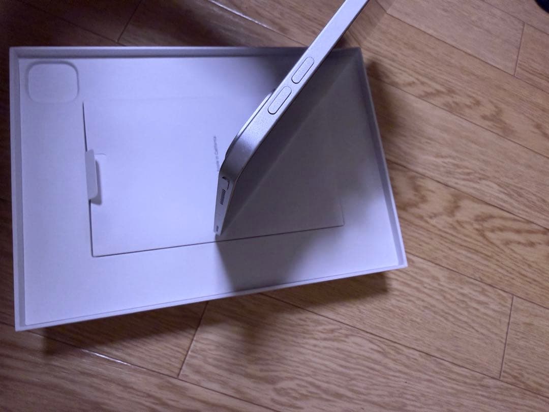 【第2世代】iPad Pro 11インチ Wi-Fi 128GB シルバー