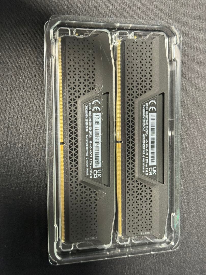 メモリー VENGEANCE16GB (2x8GB) DDR5 5200MT/s