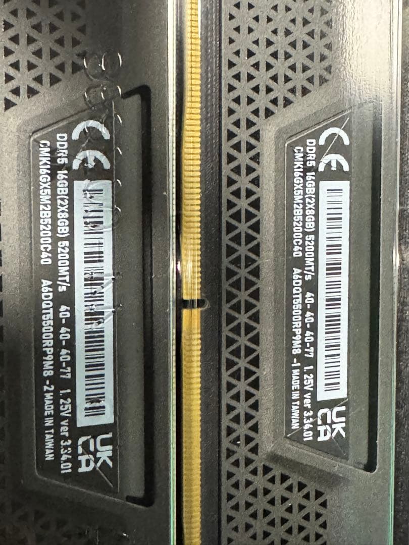 メモリー VENGEANCE16GB (2x8GB) DDR5 5200MT/s