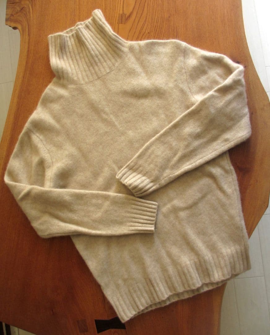 arrow57　アロー57　田中さんのカシミヤ　田中さんのセーター　白