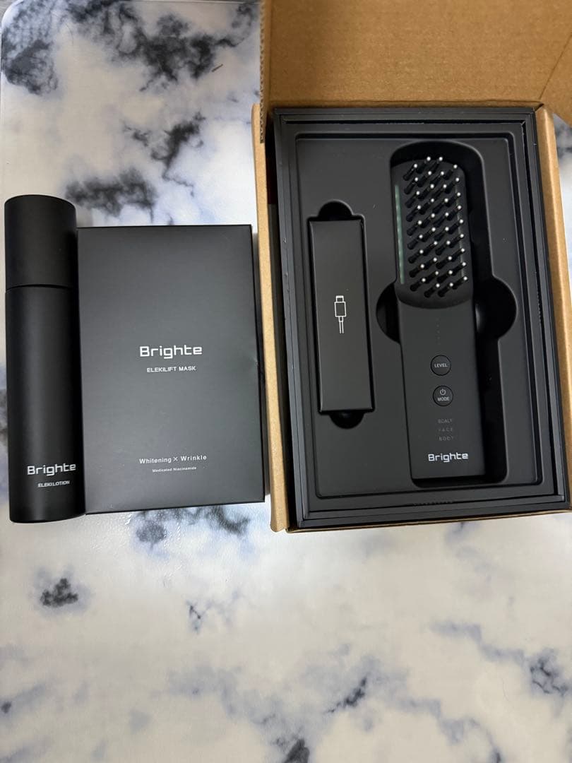 Brighte ELEC BRUSH 美顔器