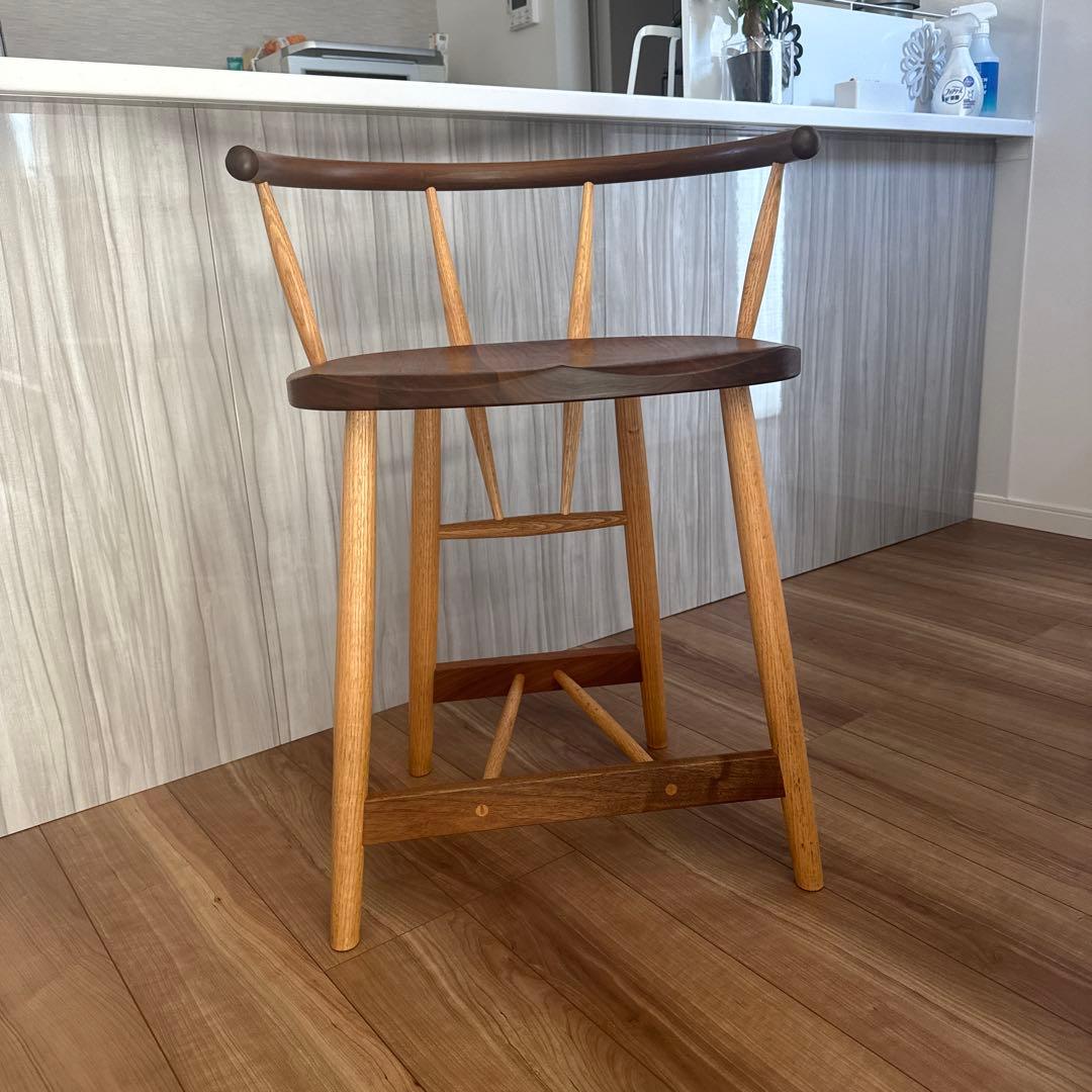 木製スツール 背もたれ付き ブラウン　柏木工　高山wood works TWW