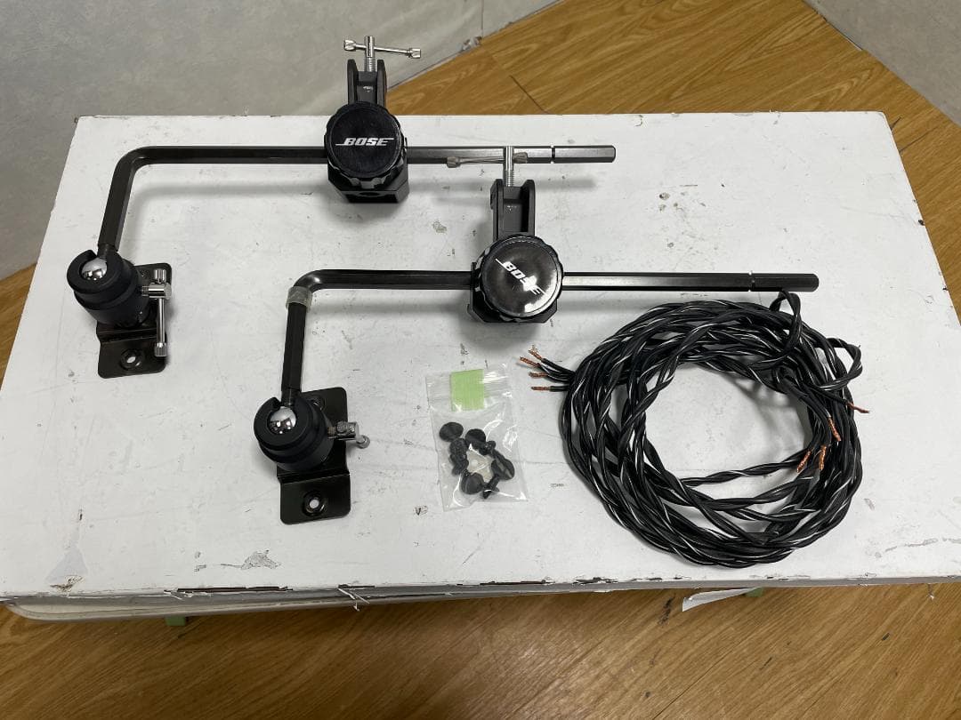 Y☆381 BOSE ペアスピーカー 201V　パンスタンド付き！