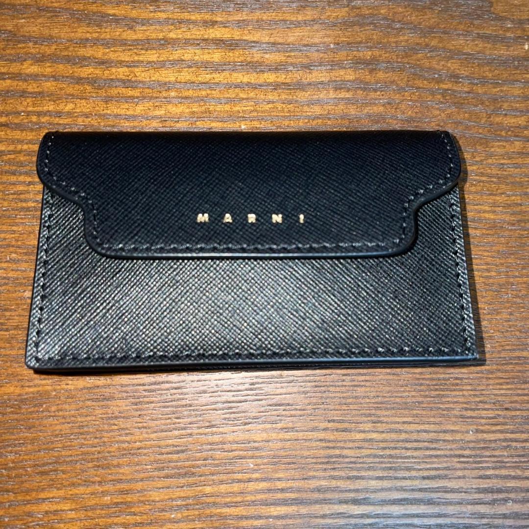 マルニ MARNI カードケース PFMOT05U07 LV520 名刺入れ