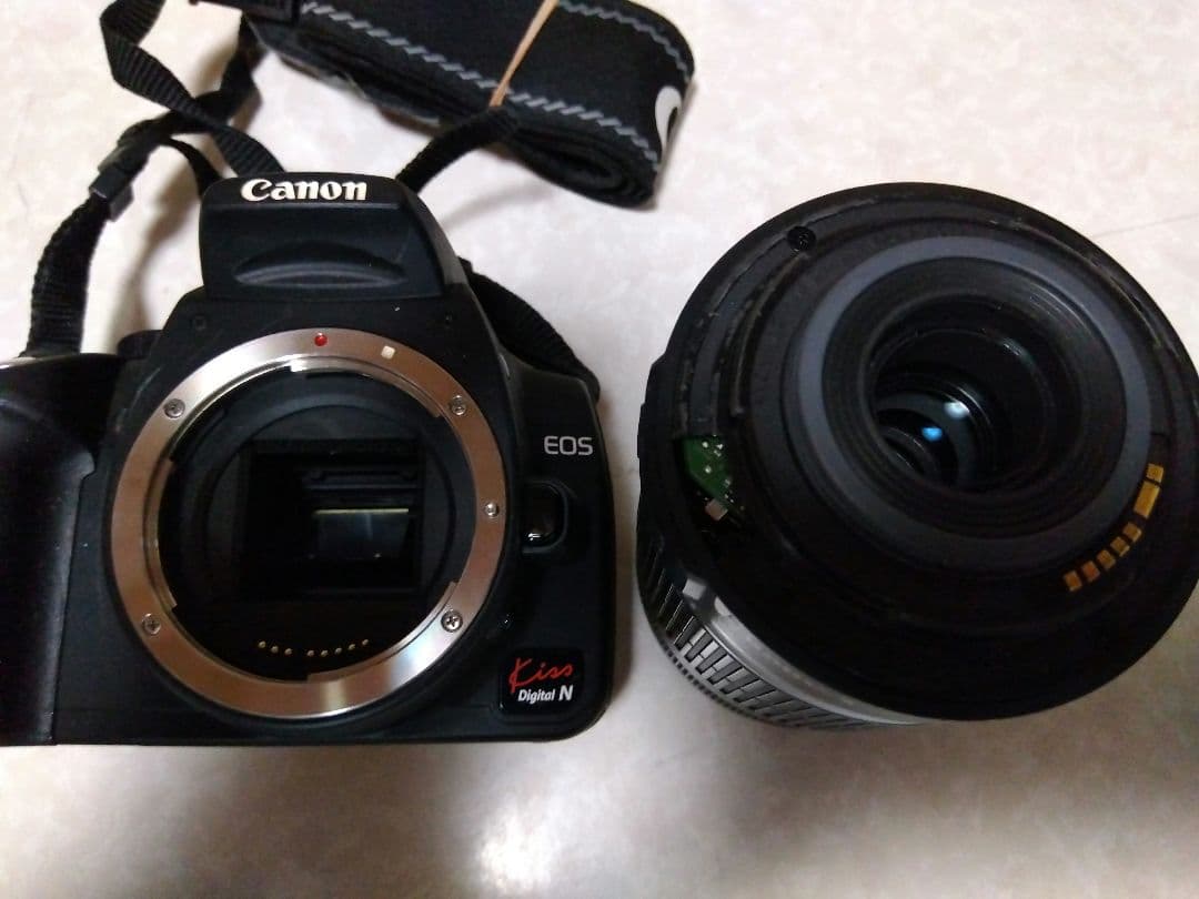 ジャンクカメラ　EOS　kiss