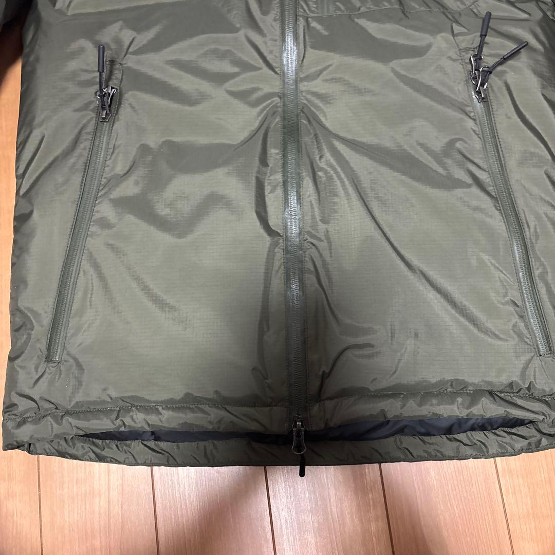 Nanga オリーブ ダウンジャケット