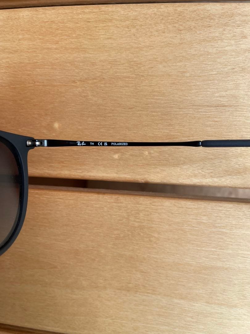 Ray-Ban ORB4171F 偏光レンズグレーアジアンフィットラバーブラック