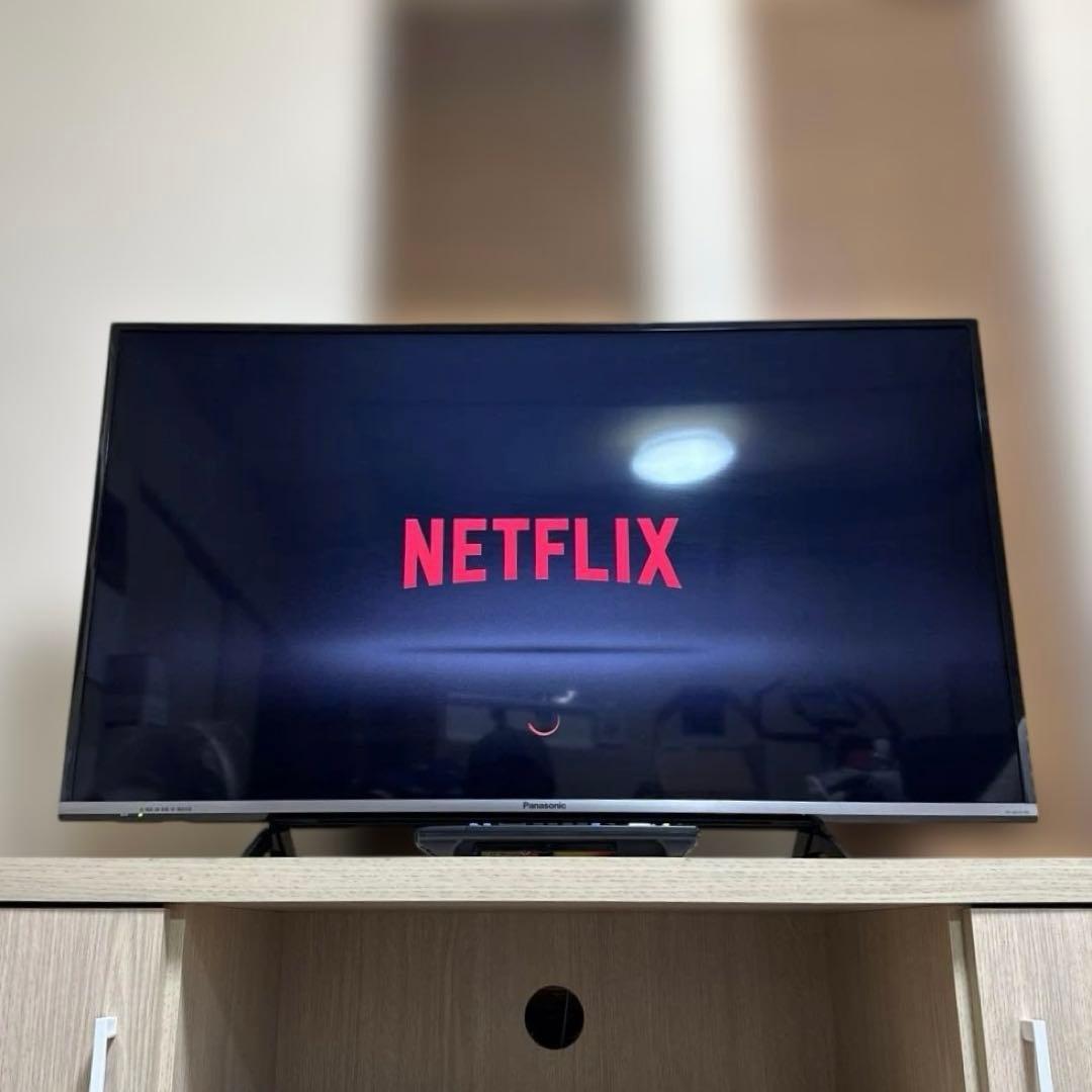 美品 Panasonic 40V型 4K液晶テレビ VIERA スマートTV