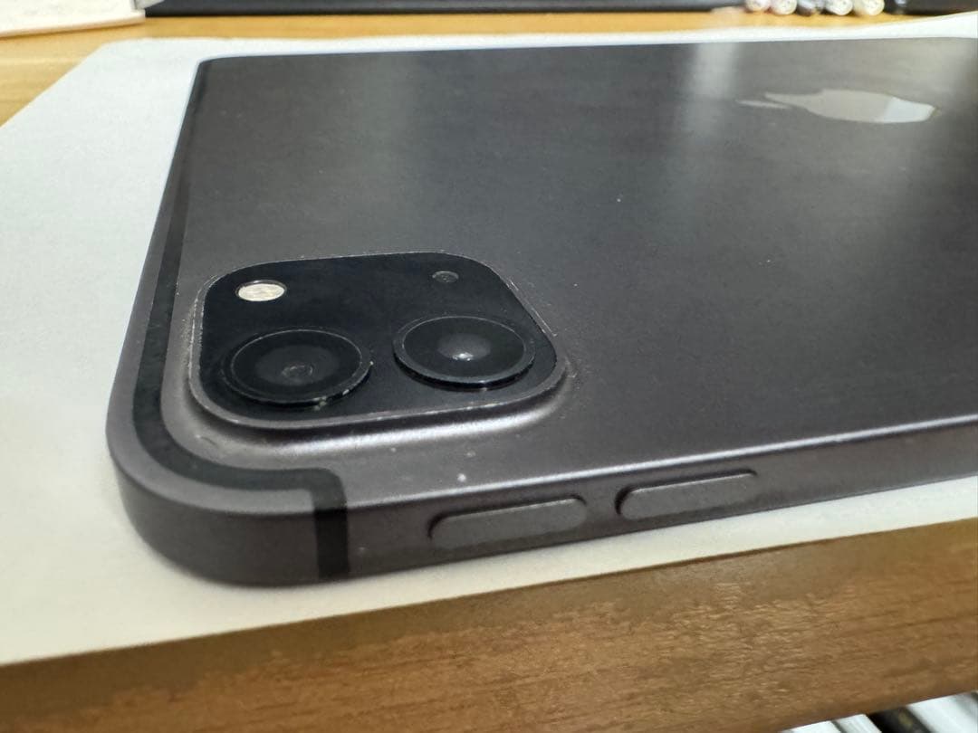 【安い！】Apple iPad 11インチ スペースグレー 本体　キャリア版