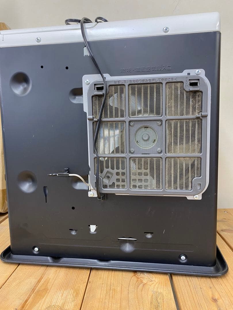 FW-3719GR-W 石油ファンヒーター スノーホワイト 木造10畳まで