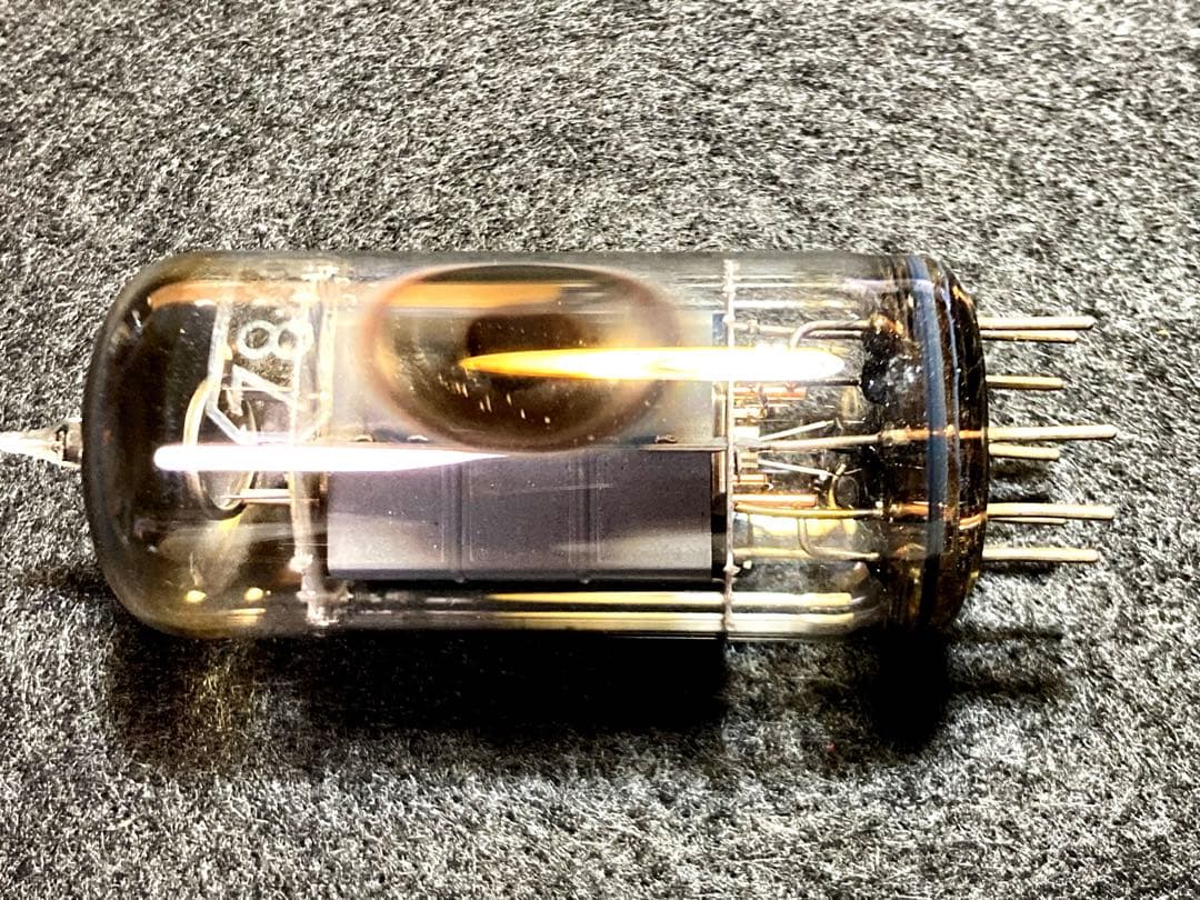 7868 中古真空管　4 本組セット