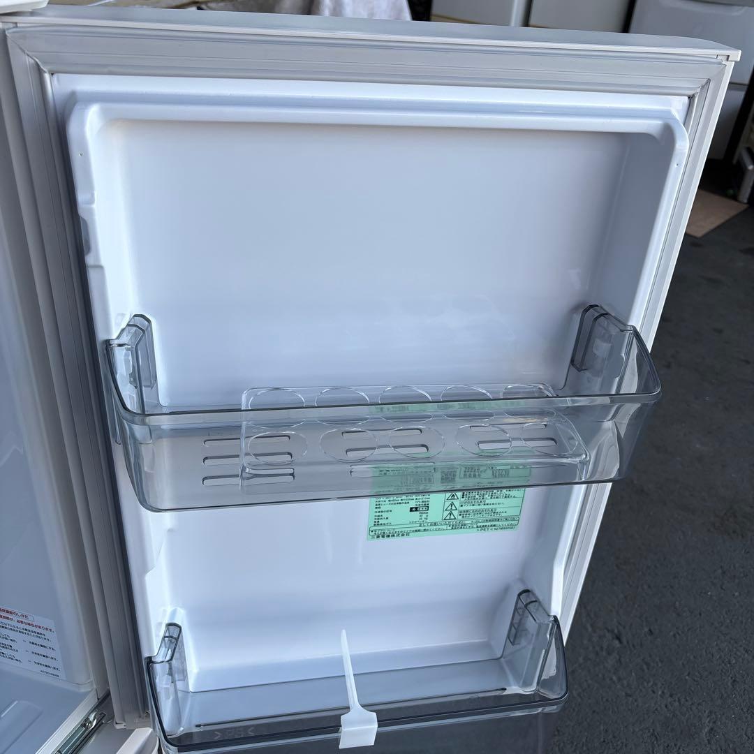 三菱 中古冷凍冷蔵庫146L2024年製 形名MR-P15J-W形