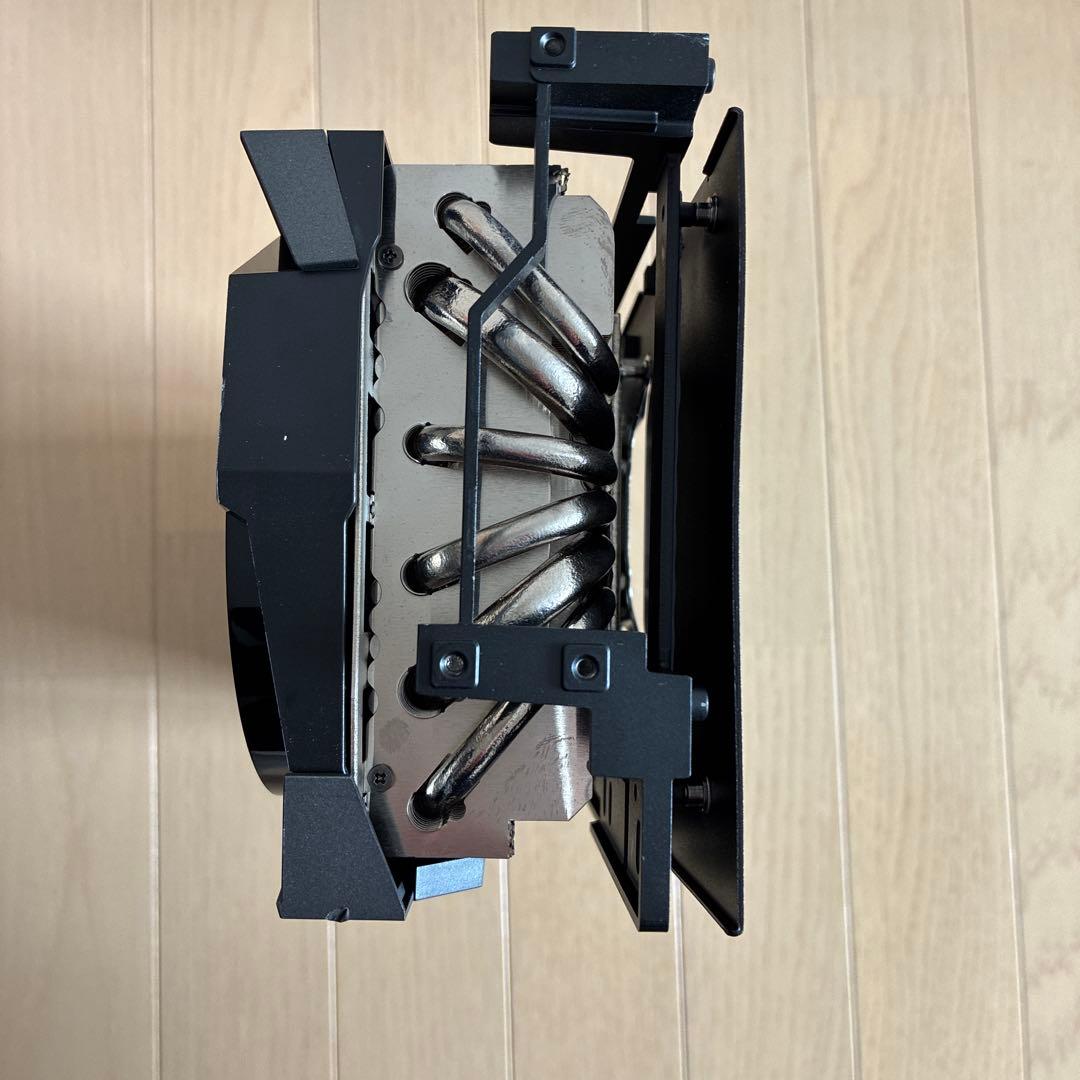 MSI RTX 4090 ヒートシンク　ファン　バックプレート　LED