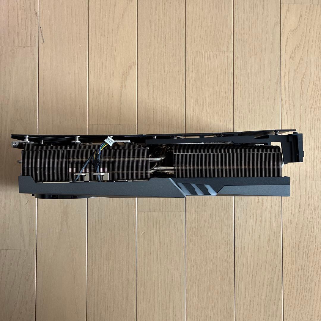 MSI RTX 4090 ヒートシンク　ファン　バックプレート　LED