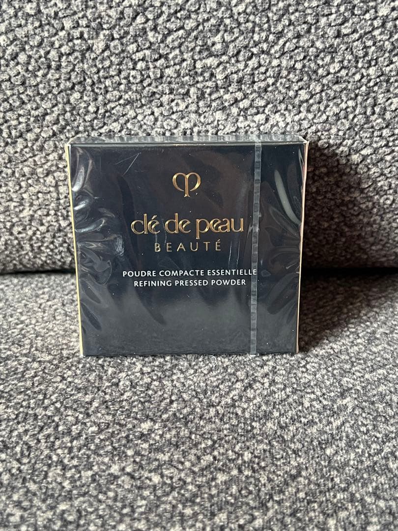 クレドポーボーテ プードルコンパクトエッセンシエルn 本体