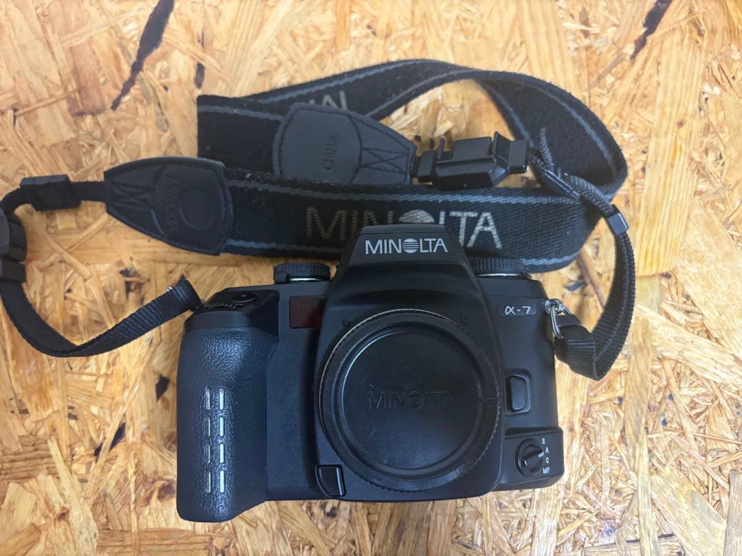 MINOLTA α-7 フィルム一眼レフカメラ 【レンズ2本 作例あり】