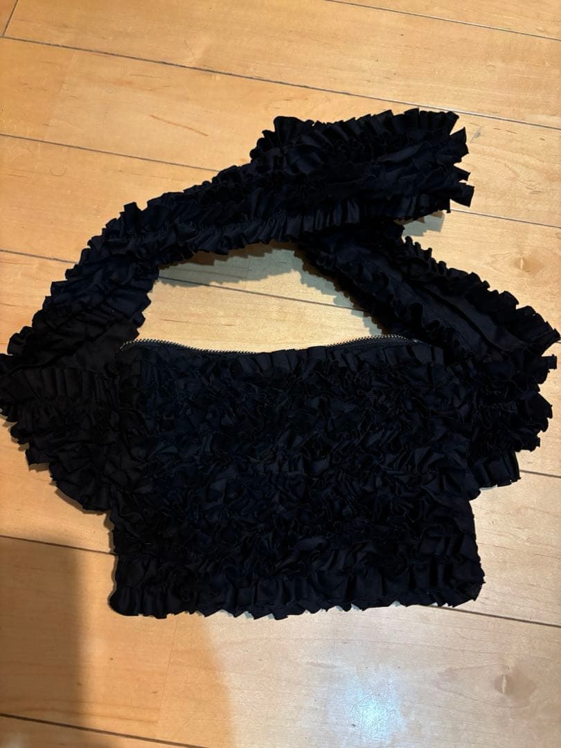 オールドマンズテーラー ガーメントダイタイプライターフリルボディバッグ