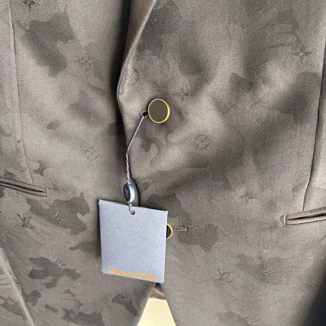 【新品タグ付き✨50】ルイヴィトン　テーラードモノグラム　ハンガー・ガーメント付