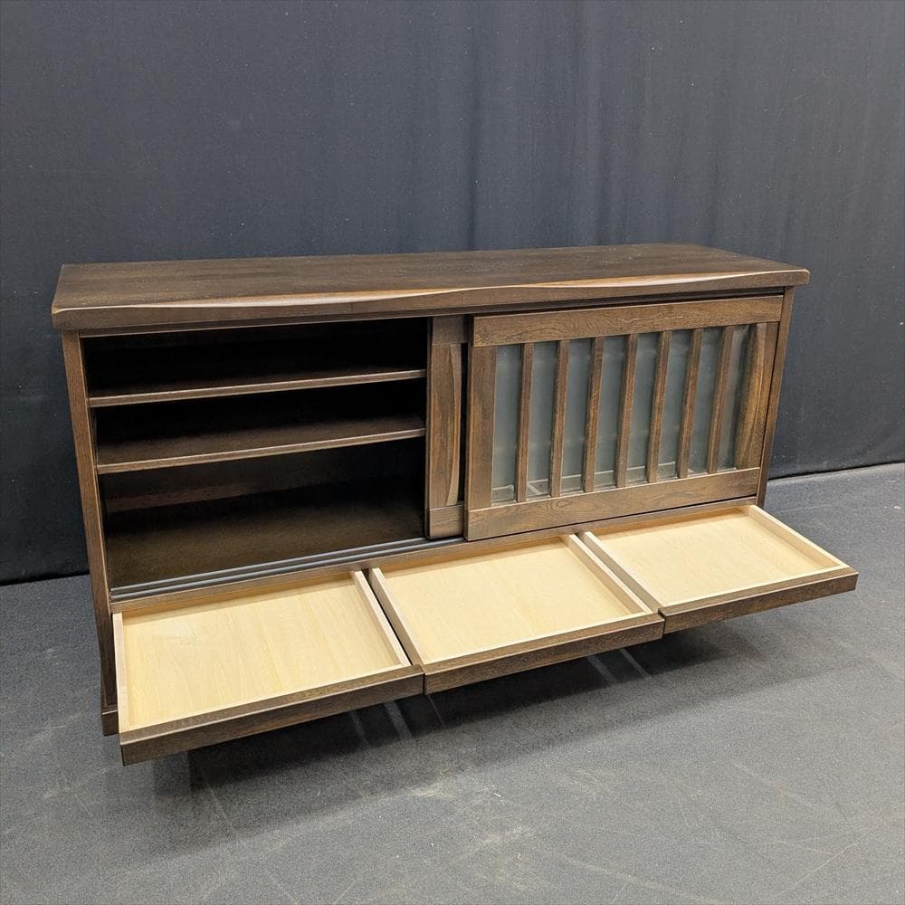 美品　イバタインテリア　オーク　無垢　サイドボード　キャビネット　飾り棚　引き戸