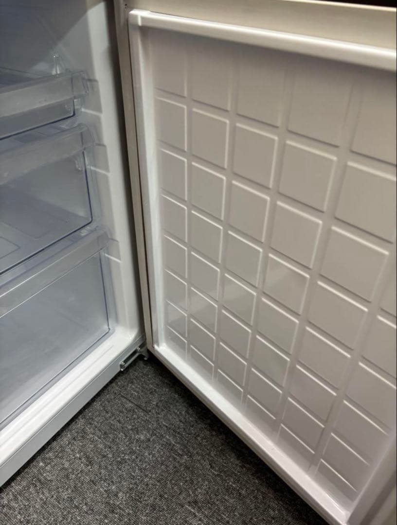 シャープ 冷蔵庫 271L 大きめ2ドア 2017年製　SJ-PD27C-T