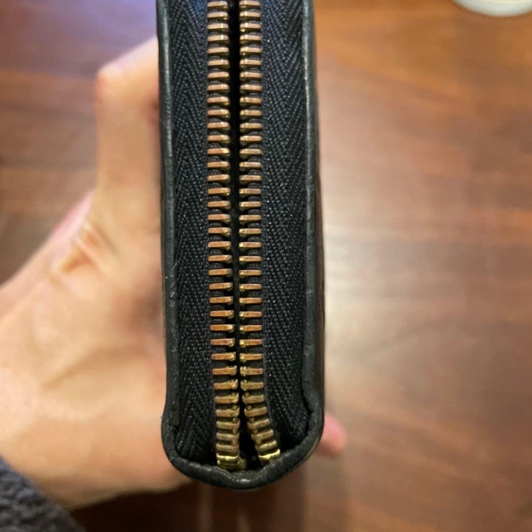 ルイヴィトン アンプラント ジッピーウォレット ノワール