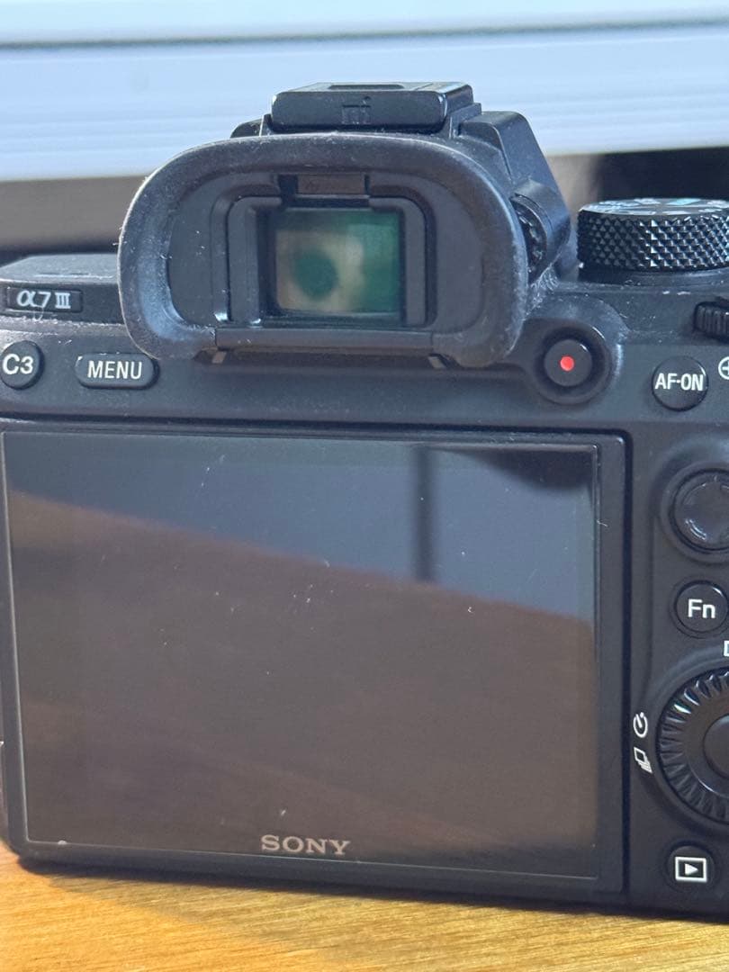 Sony α7 III ミラーレス一眼 ブラック